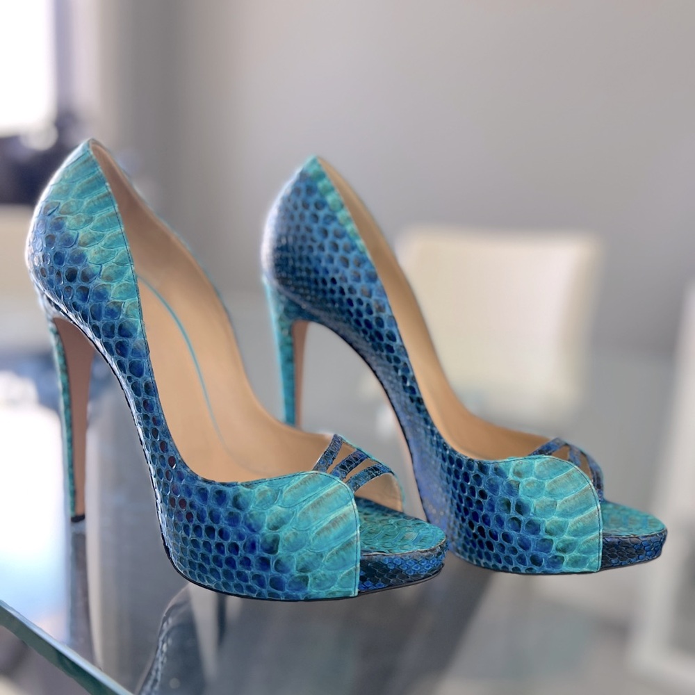 Alexandre Birman two tone blue phyton peep toe